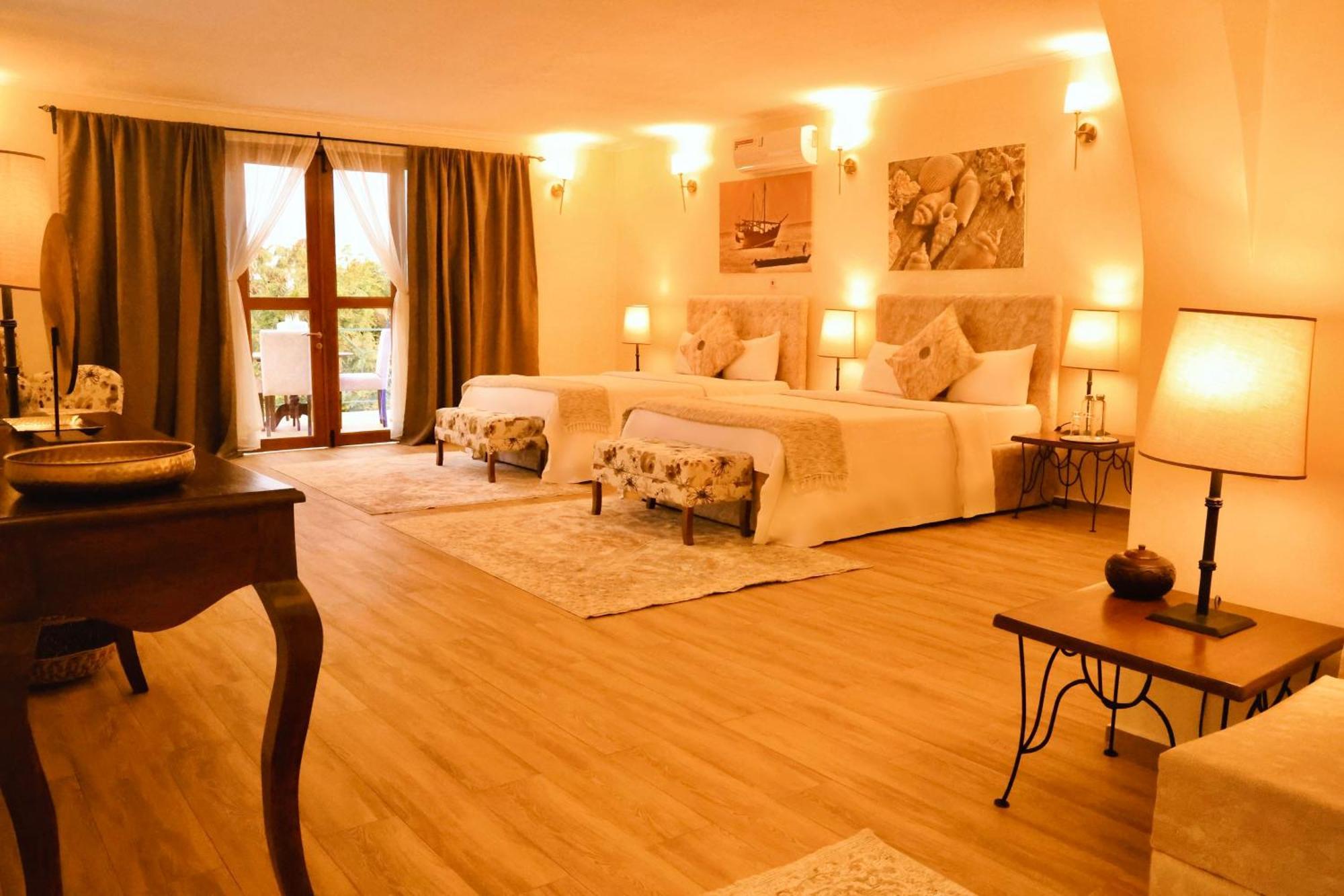 Pink Flamingo Boutique Hotel Moshi Eksteriør billede